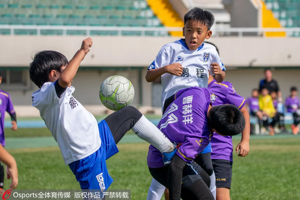 为什么篮球教练要不断改进训练方法_0
